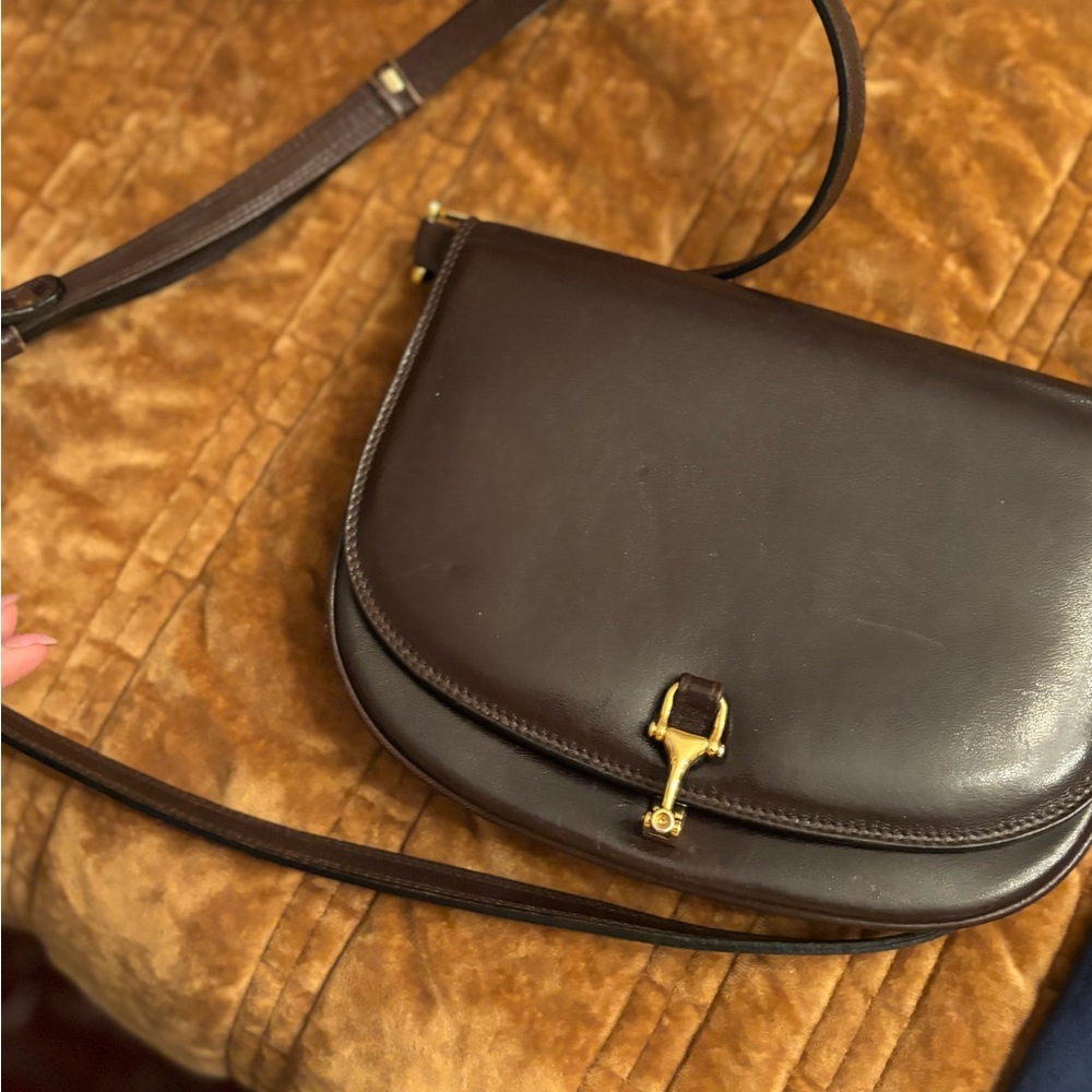 Sophisticated Dark Brown Leather Crossbody Bag